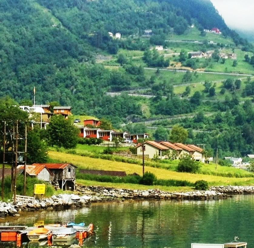 Fjorden Campinghytter Geiranger Exterior photo
