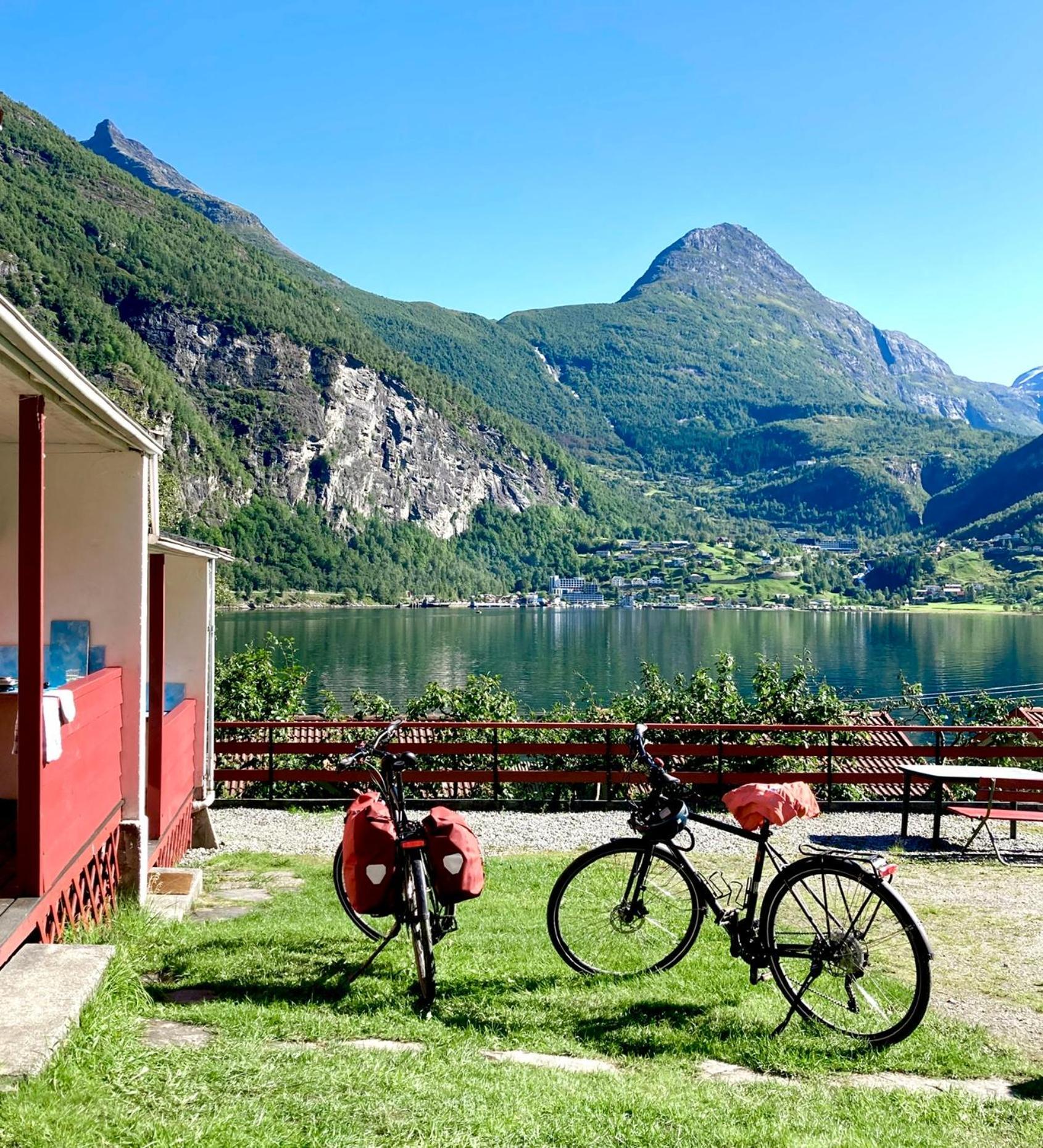 Fjorden Campinghytter Geiranger Exterior photo