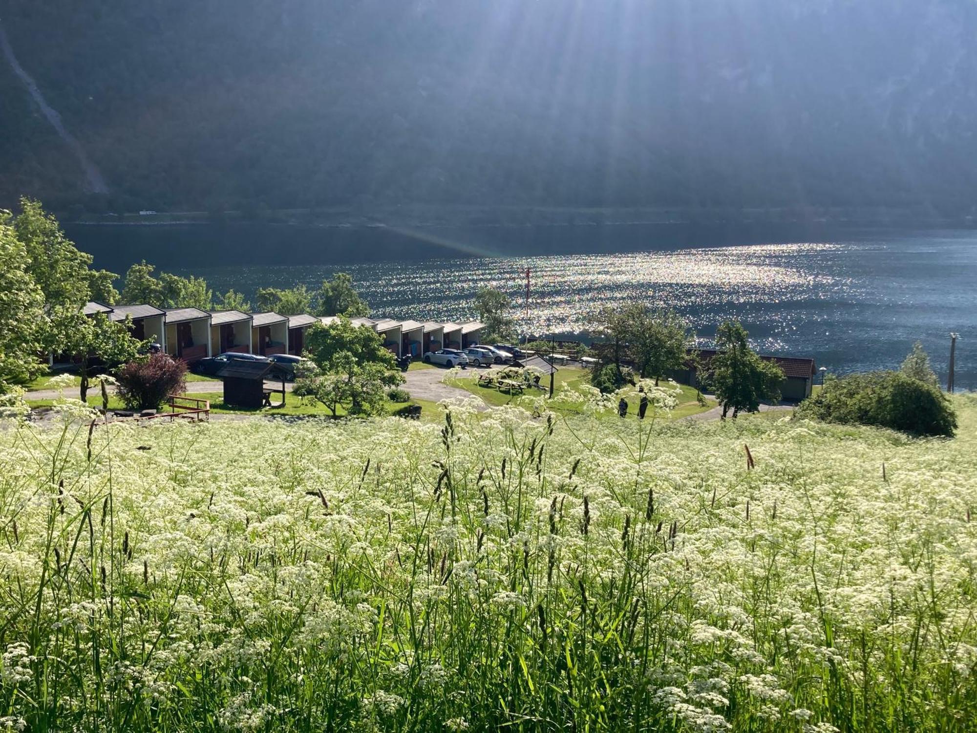 Fjorden Campinghytter Geiranger Exterior photo